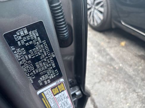 Used 2026 Kia Niro LX FWD image 23