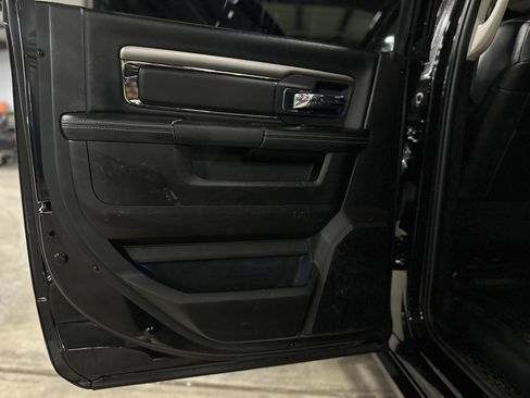 Used 2018 RAM 3500 Laramie w/ Sport Appearance Group image 19