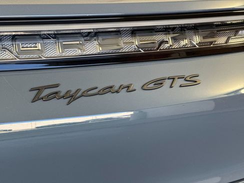 New 2026 Porsche Taycan GTS image 34