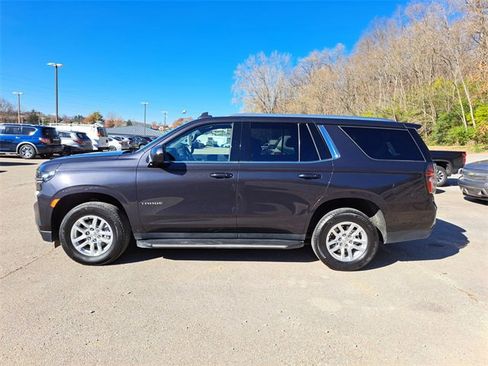 Used 2024 Chevrolet Tahoe LT image 2