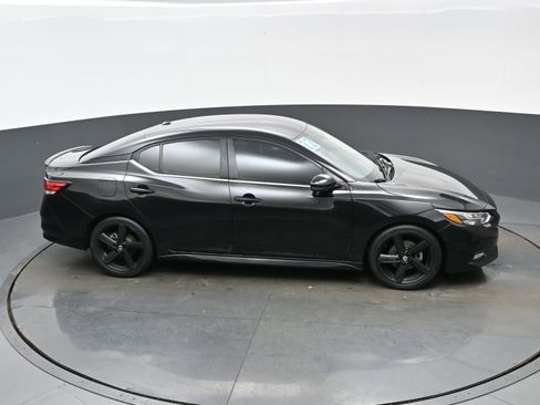 Used 2022 Nissan Sentra SR w/ Midnight Edition image 37