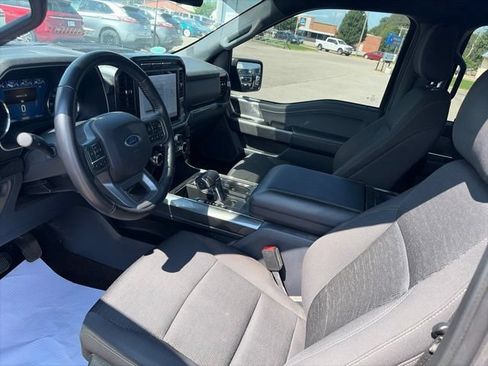 Used 2022 Ford F150 XLT w/ Equipment Group 302A High AWD/4WD image 16