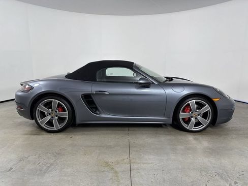 Certified 2025 Porsche 718 Boxster S RWD image 8