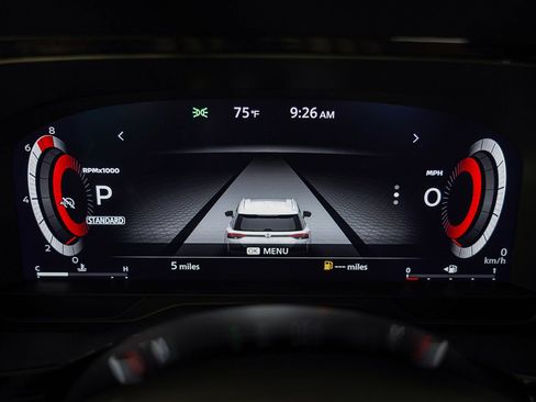 Certified 2025 Nissan Pathfinder Platinum image 26