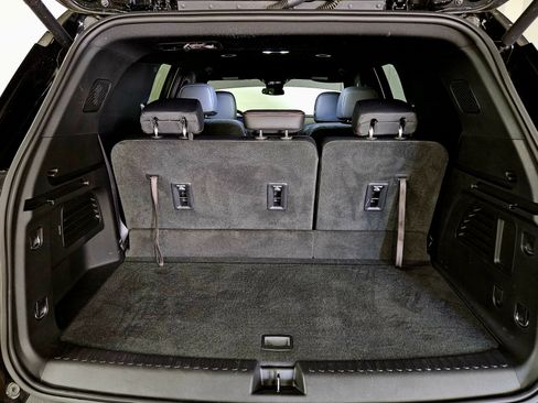 Used 2025 Chevrolet Traverse Z71 w/ Driver Confidence Package image 17