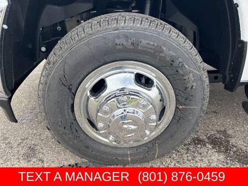 New 2026 RAM 3500 Tradesman w/ Chrome Appearance Group A AWD/4WD image 9