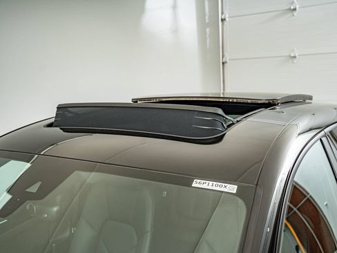 Certified 2026 Porsche Macan AWD/4WD image 20