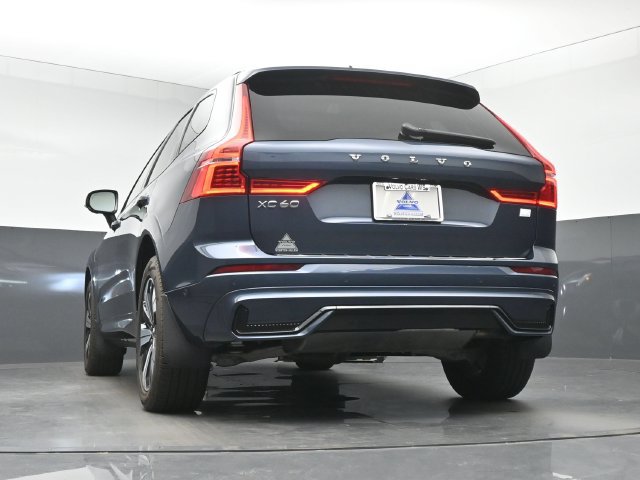 Used 2024 Volvo XC60 T8 Plus w/ Protection Package Premier AWD/4WD image 15
