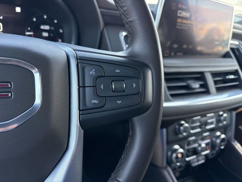 Used 2023 GMC Yukon SLT w/ Max Trailering Package image 19