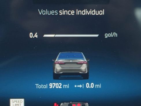 Certified 2025 BMW 530i xDrive w/ Premium Package image 21