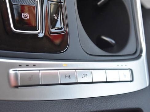 New 2026 Kia Carnival EX image 25