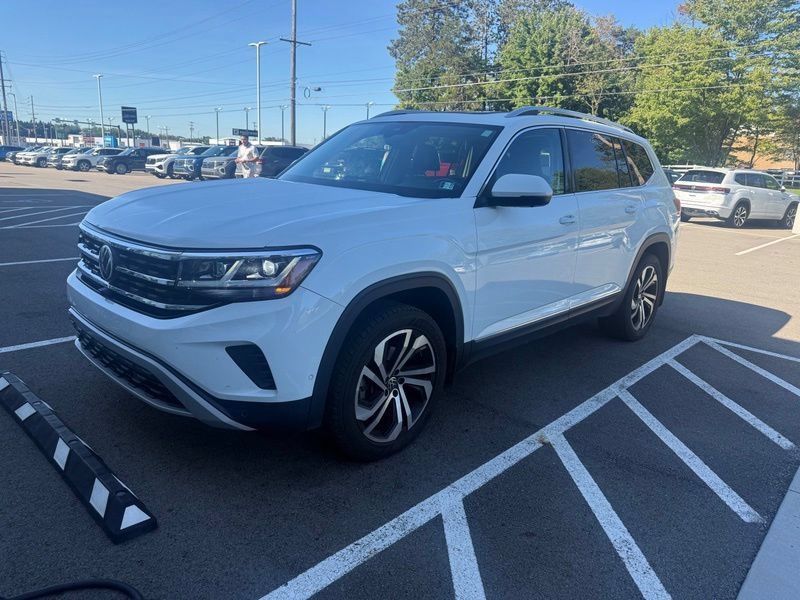 Used 2021 Volkswagen Atlas SEL Premium AWD/4WD image 2