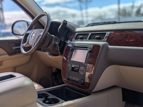 Used 2012 Chevrolet Silverado 1500 LTZ image 49