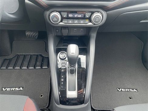 New 2025 Nissan Versa SR w/ Trunk Package image 11