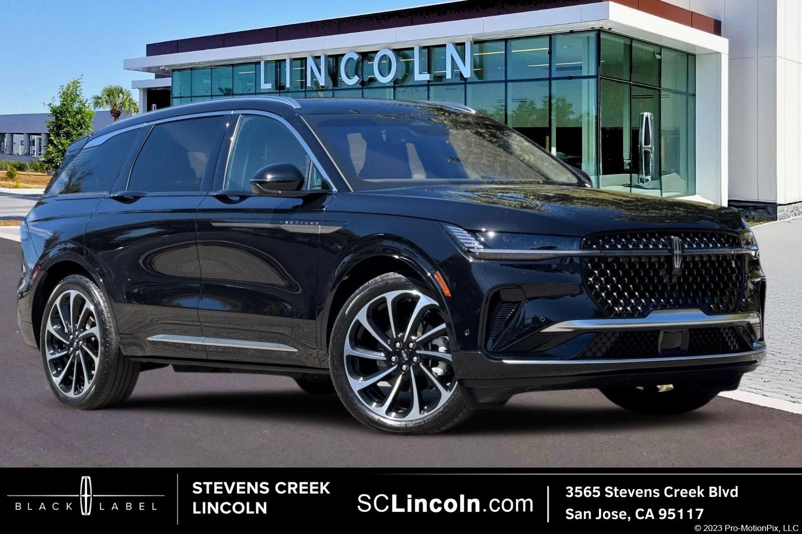 Used 2024 Lincoln Nautilus Black Label AWD/4WD image 1