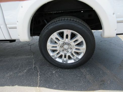 Used 2013 Ford F150 Platinum AWD/4WD image 15