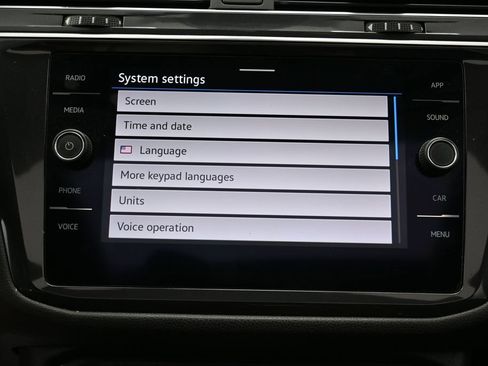 Used 2022 Volkswagen Tiguan SE FWD image 27