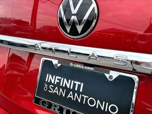 Used 2022 Volkswagen Atlas SE image 45