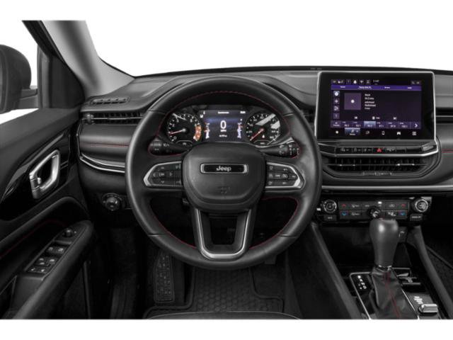 Used 2022 Jeep Compass Trailhawk AWD/4WD image 10
