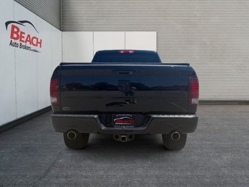 Used 2014 RAM 1500 Express w/ Black Ram 1500 Express Group AWD/4WD image 14