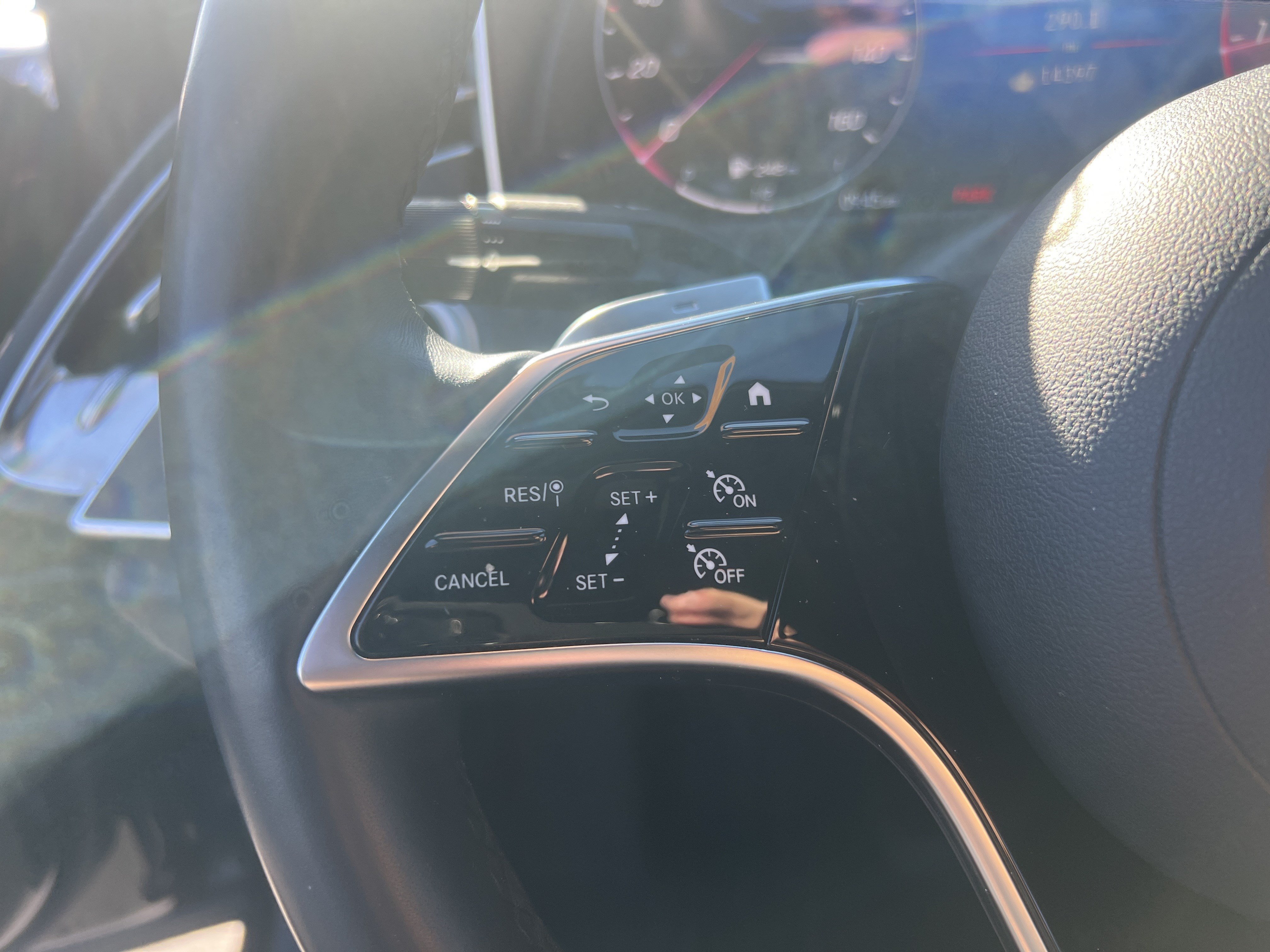 Used 2026 Mercedes-Benz E 350 Sedan image 18