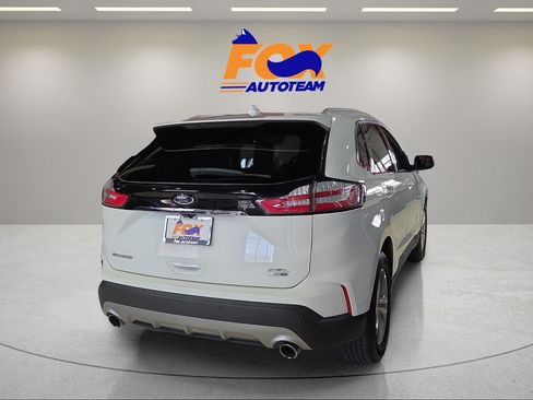 Used 2020 Ford Edge SEL w/ Convenience Package AWD/4WD image 4
