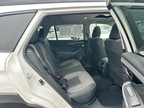 Certified 2025 Subaru Outback Onyx Edition image 26