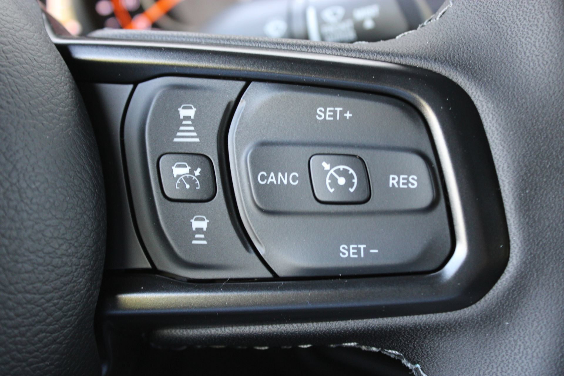 New 2026 Jeep Gladiator Rubicon AWD/4WD image 33