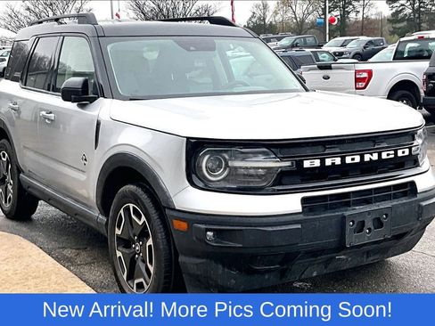 Used 2021 Ford Bronco Sport Outer Banks w/ Outer Banks Package (96D) image 1