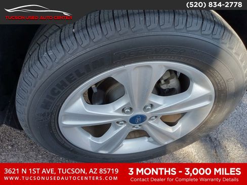 Used 2013 Ford Escape SE image 35