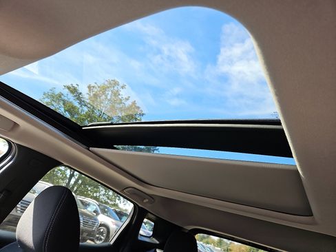 New 2026 Nissan Kicks SV w/ SV Premium Package image 12