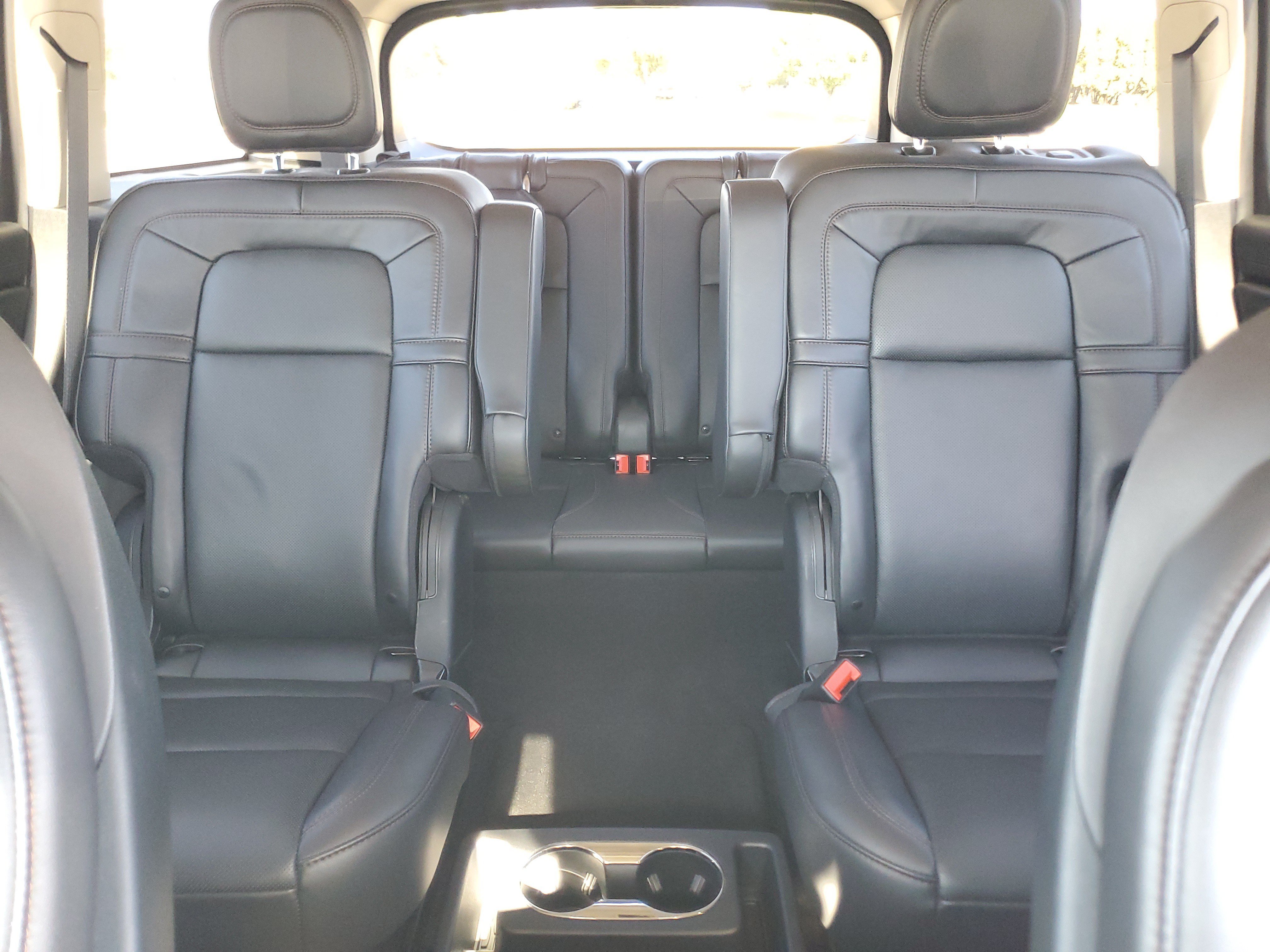 Used 2023 Lincoln Aviator Reserve w/ Equipment Group 201A AWD/4WD image 19