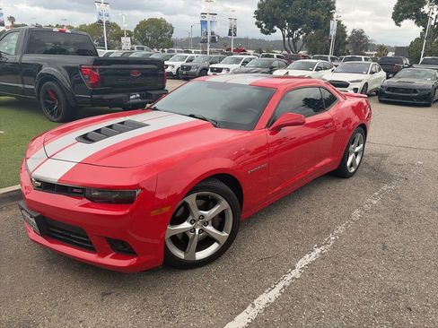 Used 2014 Chevrolet Camaro SS w/ RS Package RWD image 4