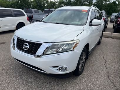Used 2014 Nissan Pathfinder SL w/ SL Tech Package