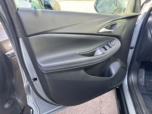 Used 2025 Buick Encore GX Sport Touring image 21