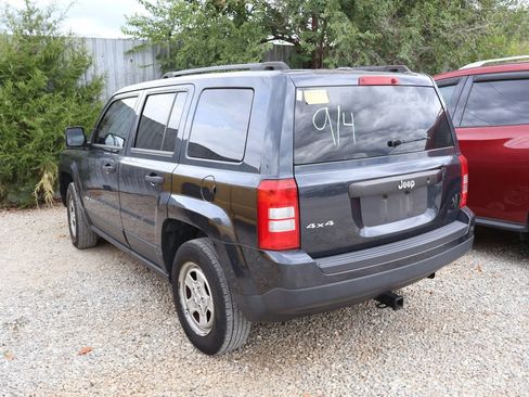 Used 2014 Jeep Patriot Sport AWD/4WD image 21