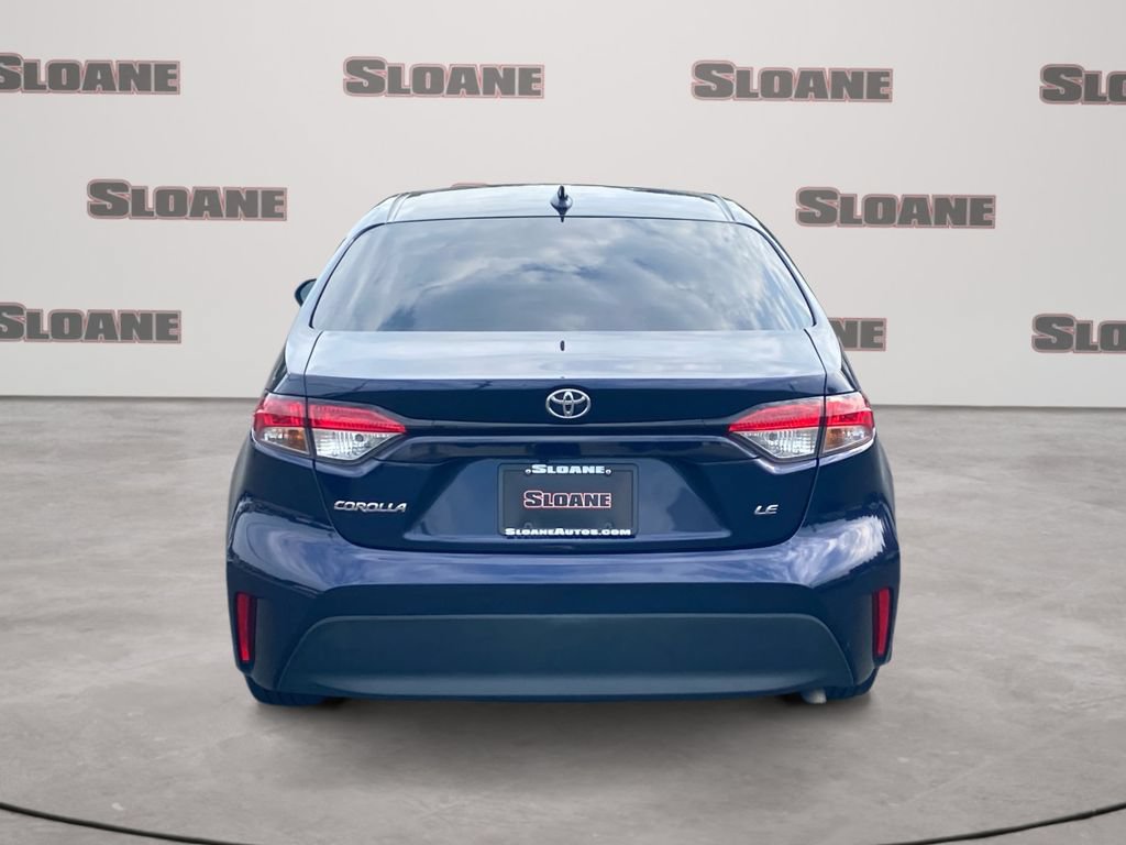 Used 2024 Toyota Corolla LE FWD image 4