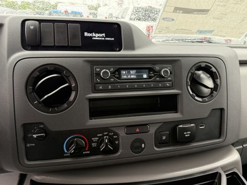 New 2026 Ford E-450 and Econoline 450 Super Duty w/ Power Equipment Group RWD image 17