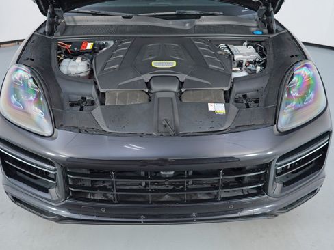 Used 2021 Porsche Cayenne Turbo S AWD/4WD image 8
