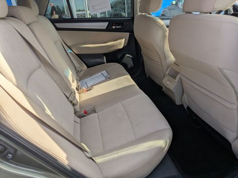 Used 2018 Subaru Outback 2.5i Premium AWD/4WD image 34