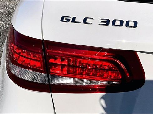 Used 2018 Mercedes-Benz GLC 300 GLC 300 image 27