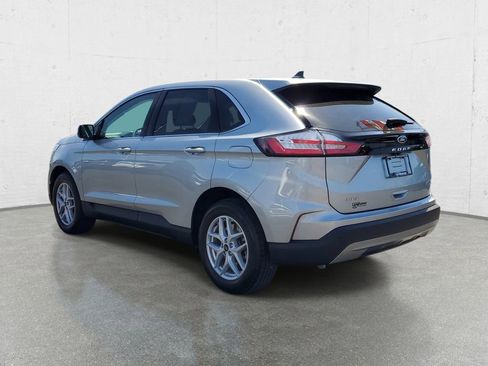 Used 2023 Ford Edge SEL w/ Convenience Package AWD/4WD image 5