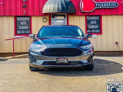 Used 2020 Ford Fusion SEL FWD image 3