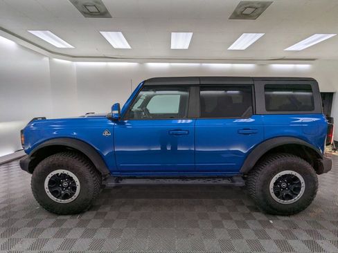 Used 2022 Ford Bronco Outer Banks w/ Sasquatch Package image 2