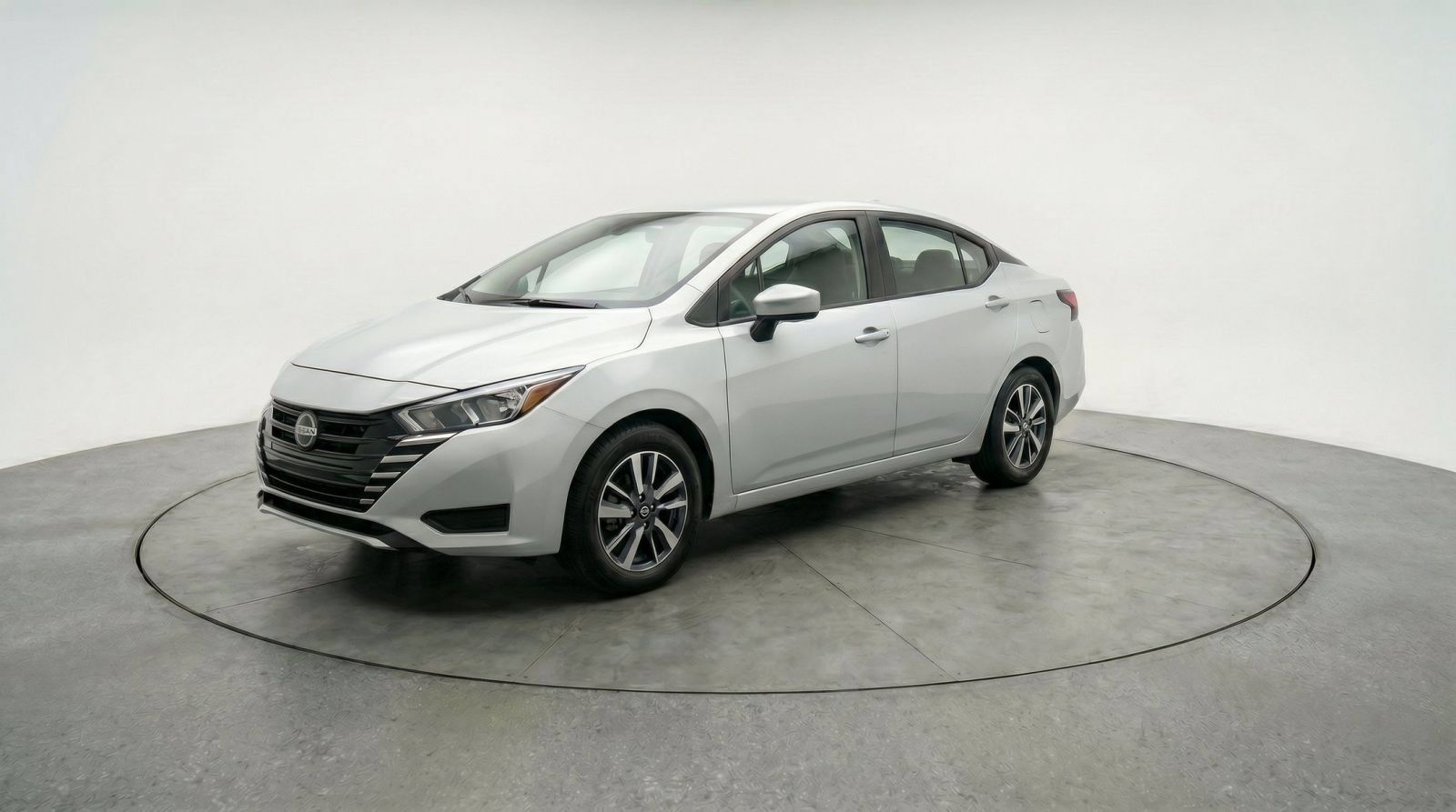 Used 2025 Nissan Versa SV FWD image 3