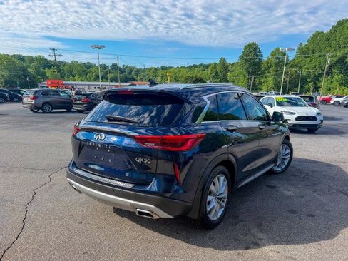 Used 2019 INFINITI QX50 Essential w/ Premium Audio Package FWD image 4