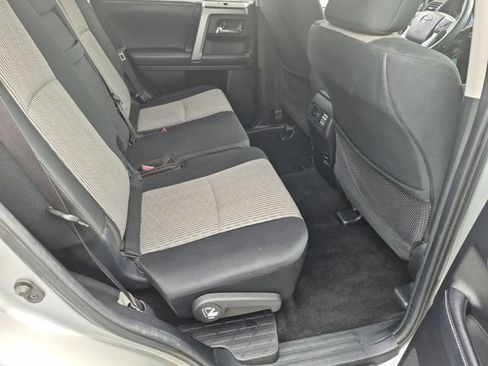 Used 2017 Toyota 4Runner SR5 RWD image 33