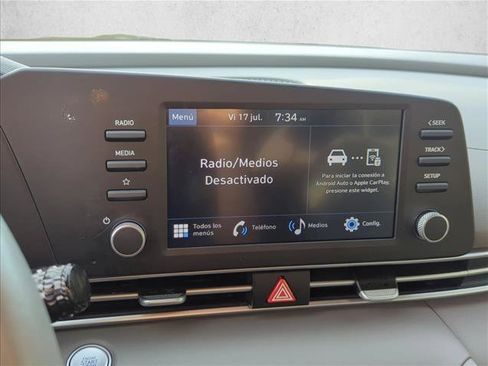 Used 2025 Hyundai Elantra Sport FWD image 17