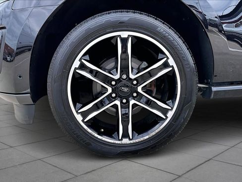 Used 2021 Ford Expedition Max Limited image 10