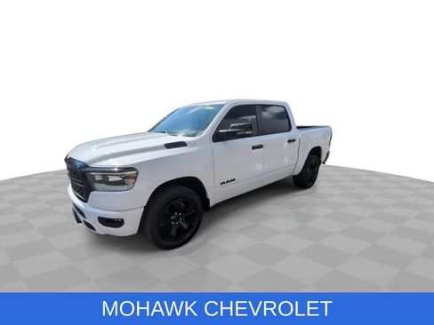 Used 2023 RAM 1500 Big Horn AWD/4WD image 4